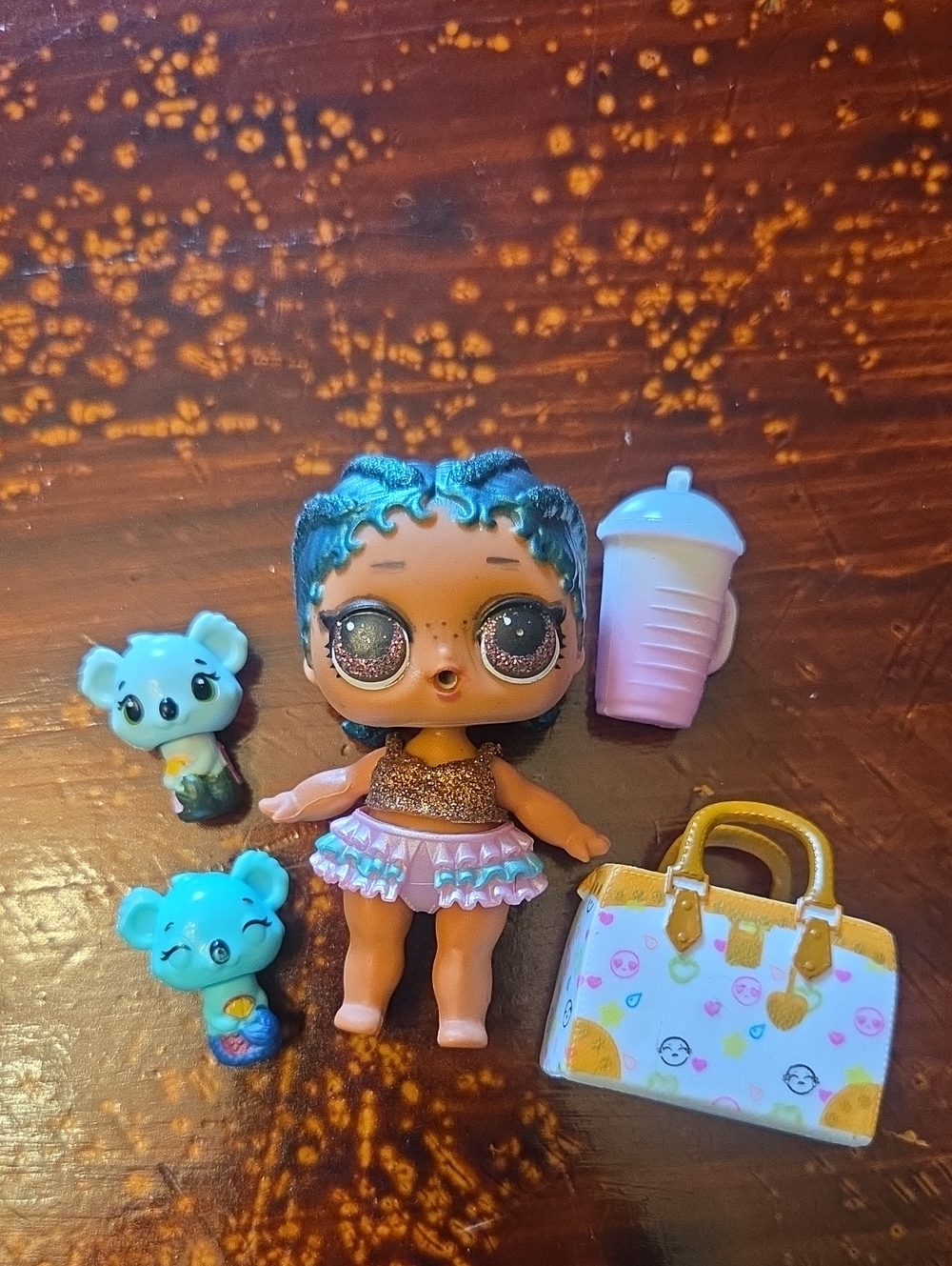 LOL Surprise Doll; Glam Glitter Series Coconut Q.T. With Purse, Pets And Bottle